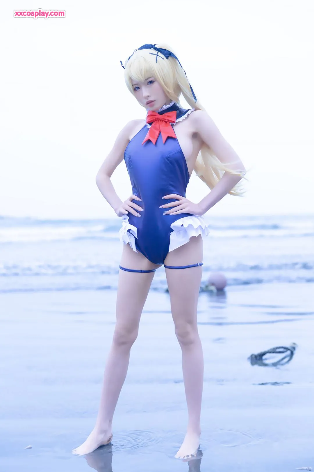 Shimizu Yuno as Marie Rose in Blue Swimsuit